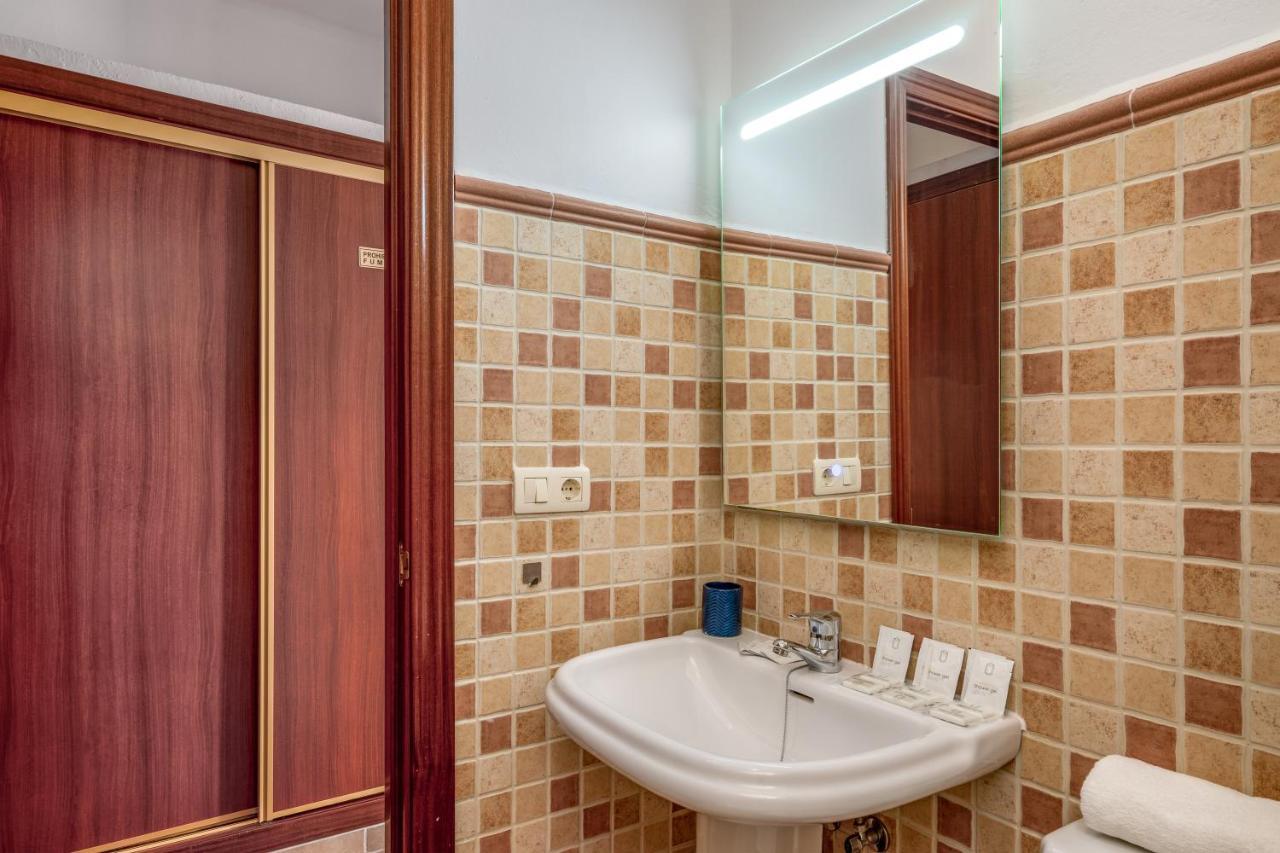 Апартаменты Spacious Flat In The Heart Of Torremolinos Ref 39 Экстерьер фото